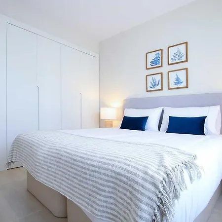 Vanian Gardens 4 Bedroom Ap Estepona