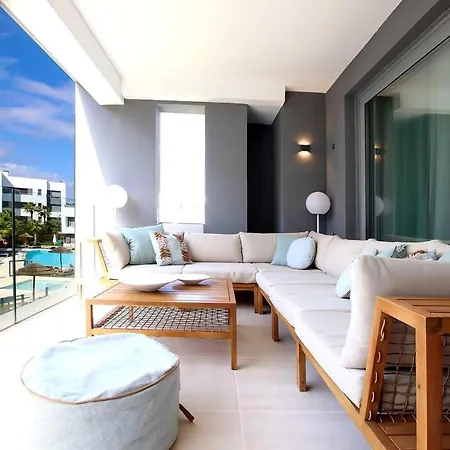 Vanian Gardens 4 Bedroom Ap